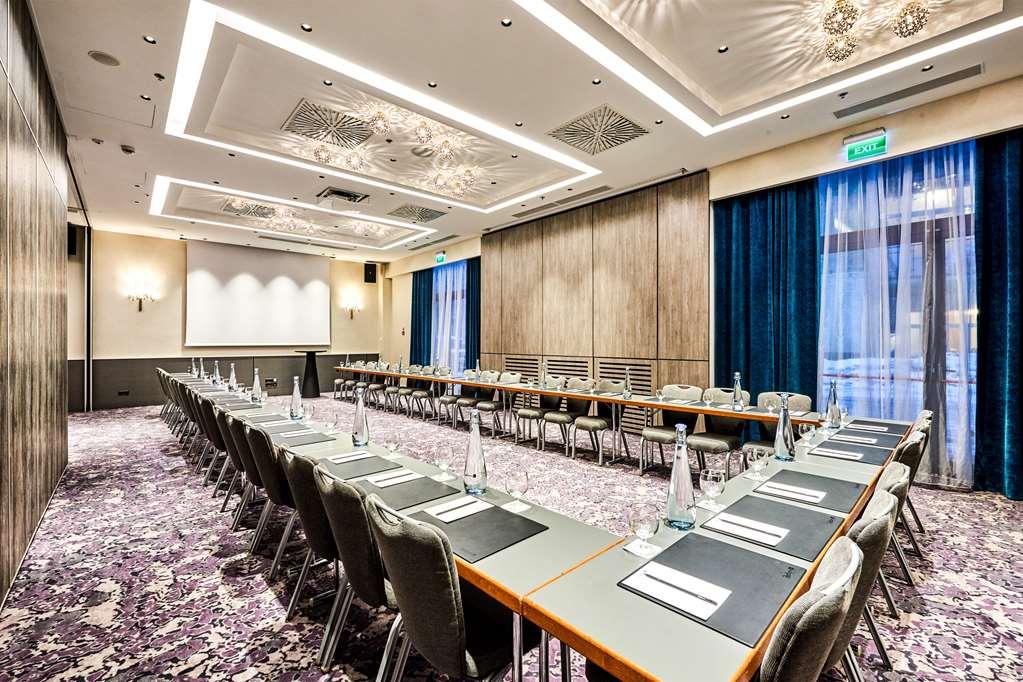 Radisson Blu Hotel, Kyiv City Centre Съоръжения снимка
