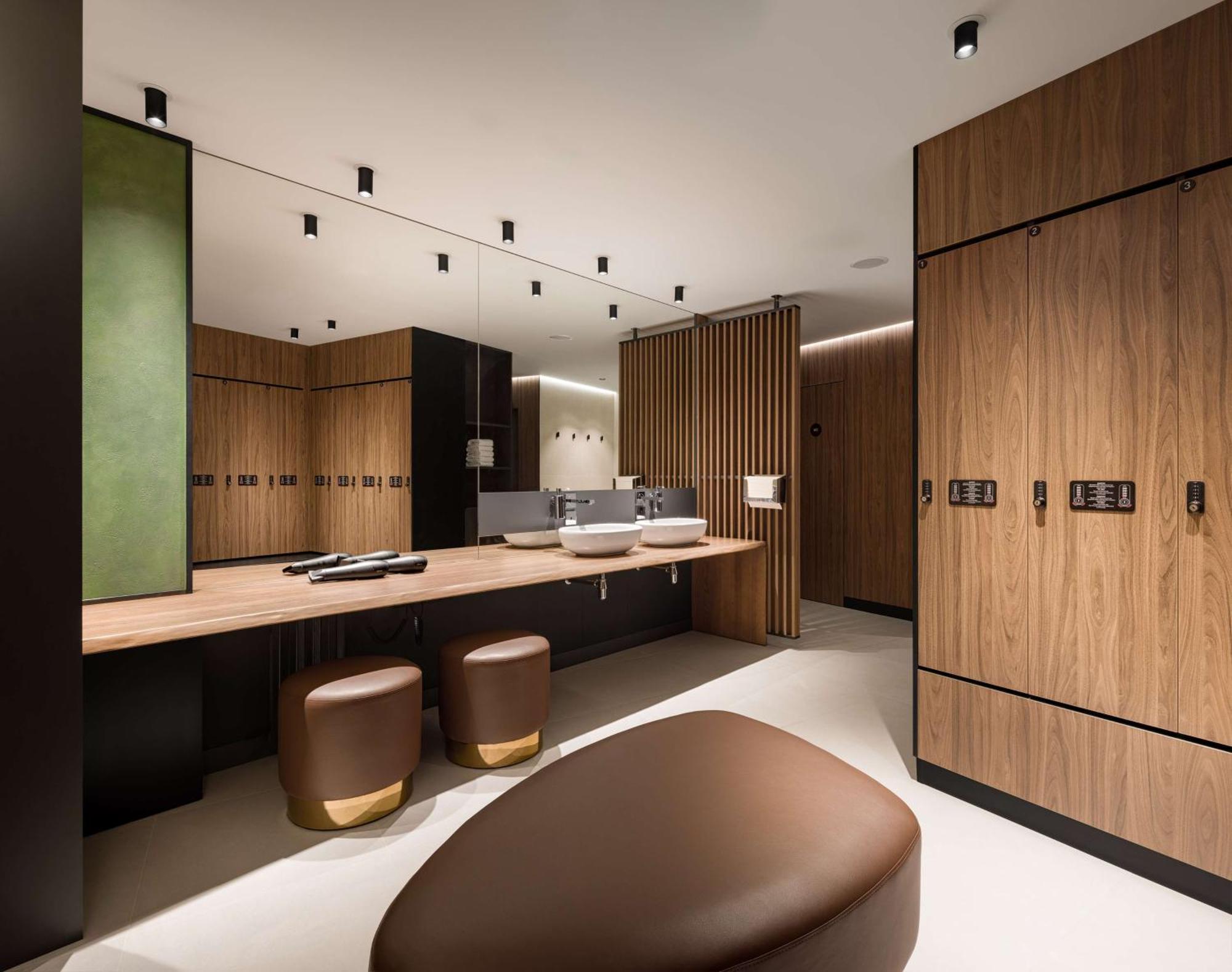 Radisson Blu Hotel, Kyiv City Centre Екстериор снимка