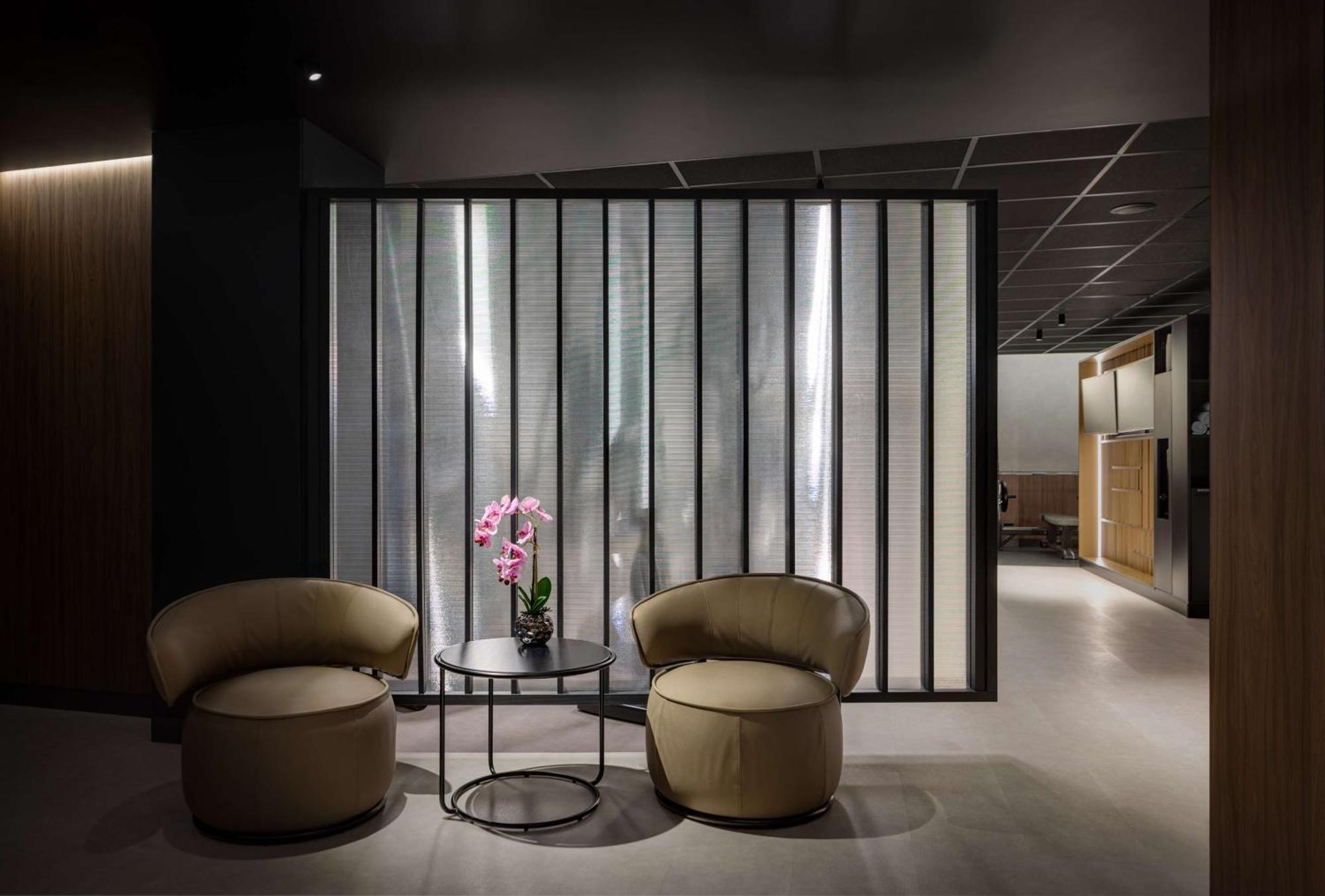 Radisson Blu Hotel, Kyiv City Centre Екстериор снимка