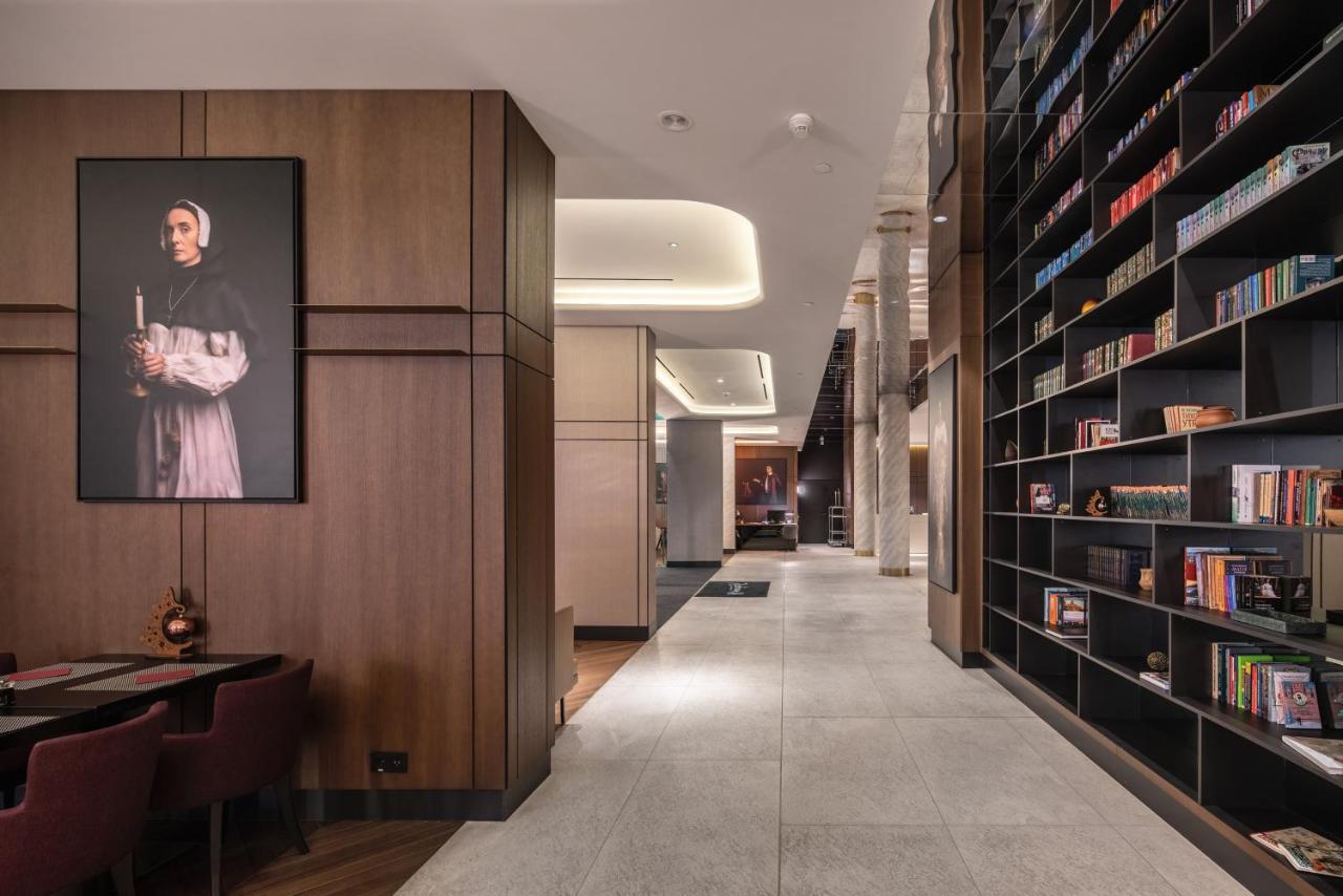 Radisson Blu Hotel, Kyiv City Centre Екстериор снимка